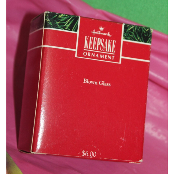 Vintage Hallmark Keepsake Miniature Ruby Reindeer Blown Glass Holiday Ornament - Picture 3 of 3
